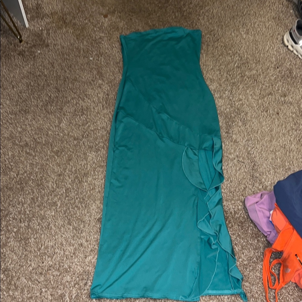 Elegant Teal Maxi Dress